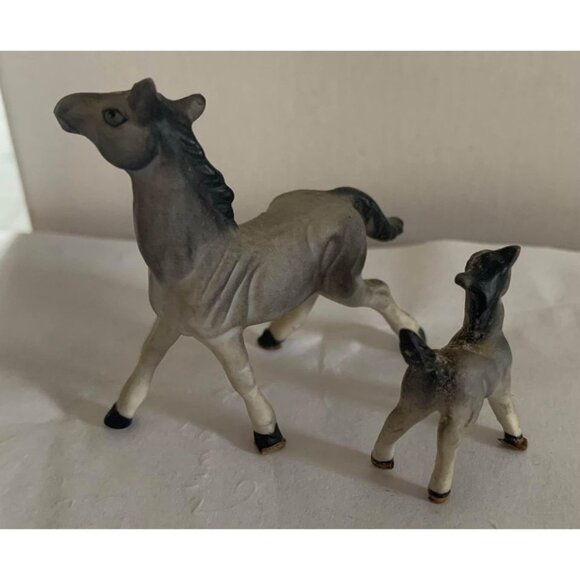 Vintage Horse and Foal Bone China Figure Set - Picture 4 of 9